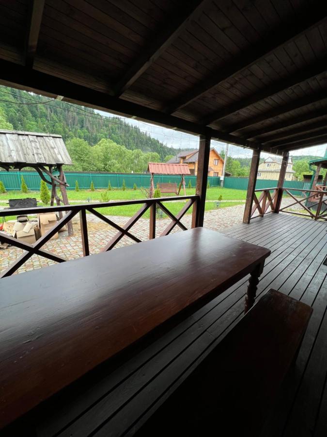 Veranda Mykulychyn Bagian luar foto