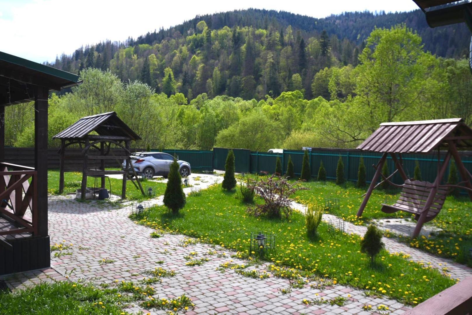 Veranda Mykulychyn Bagian luar foto